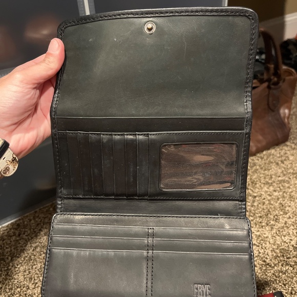Frye wallet - Picture 2 of 3